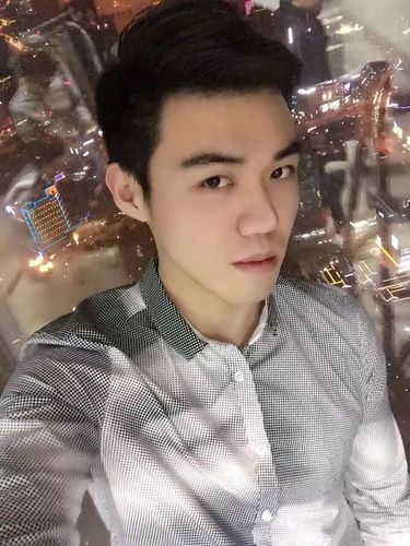 那个社交软件帅哥多(哪一个交友软件的帅哥多)