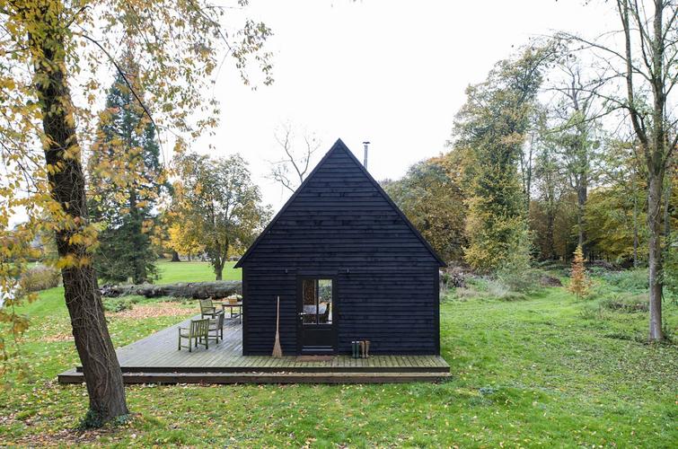 林中小屋截了一段小视频(“林中小屋:揭秘小视频中的神秘与宁静”) 林中小屋截了一段小视频(“林中小屋:揭秘小视频中的神秘与宁静”)