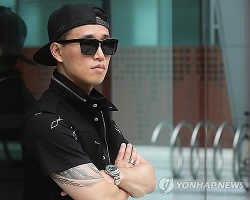 中国小鲜肉GARY2023飞机(中国小鲜肉GARY2023 飞机上的时尚与魅力)