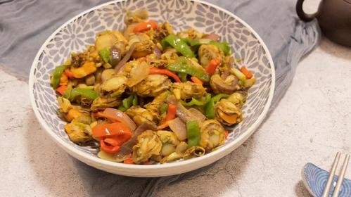 腿张大点就可以吃扇贝了(扇贝美食:腿张大点的烹饪技巧与美味享受) 腿张大点就可以吃扇贝了(扇贝美食:腿张大点的烹饪技巧与美味享受)