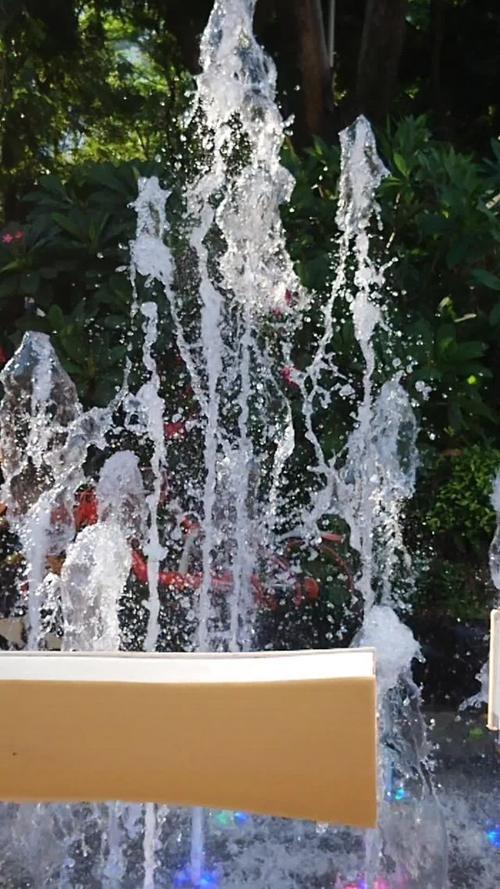 咋能把女友弄成小喷泉呢(女友小喷泉:情感与技巧的完美结合) 咋能把女友弄成小喷泉呢(女友小喷泉:情感与技巧的完美结合)