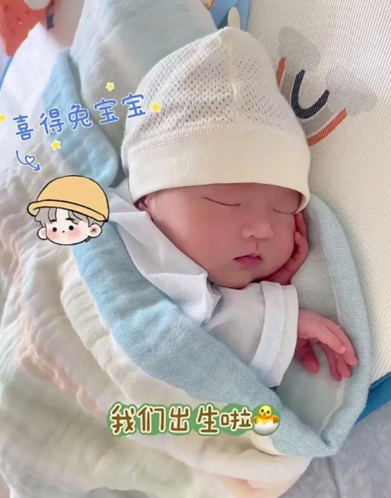 嗯嗯宝宝叫大声点(宝宝叫大声点：如何培养宝宝良好的语言沟通能力)