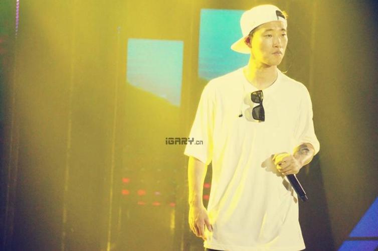 GARY2022CHINA小帅(GARY2022CHINA小帅：引领潮流的时尚新风向)