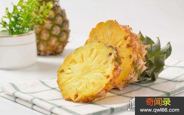 为什么要多吃菠萝(为什么要多吃菠萝，揭秘其健康益处与美味秘诀)
