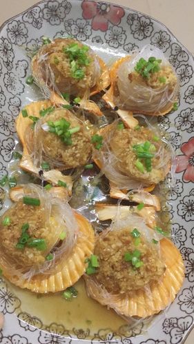 腿打开一点就能吃扇贝了(扇贝美味轻松享：腿打开一点即可品尝)