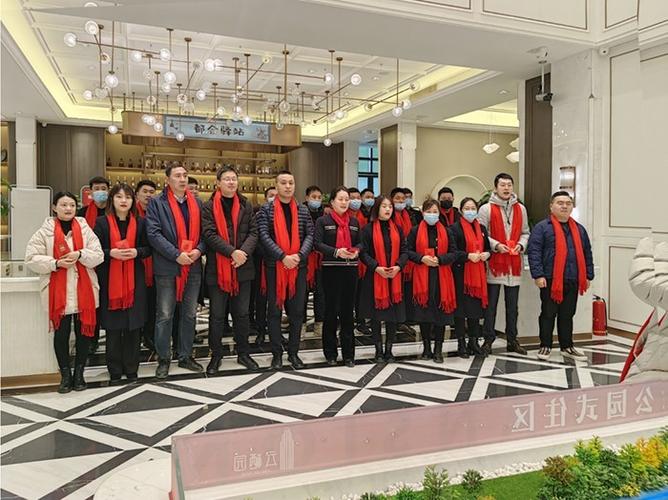 中新软件周先东身价(中新科技董事长周庭坚)
