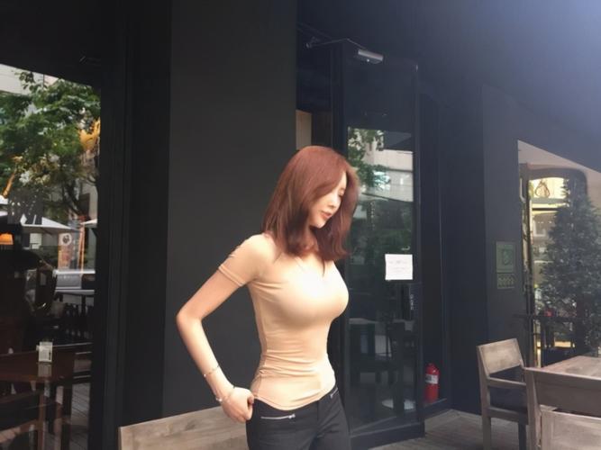 韩国女主播朴妮唛第二部(韩国最大但人文体艺术)