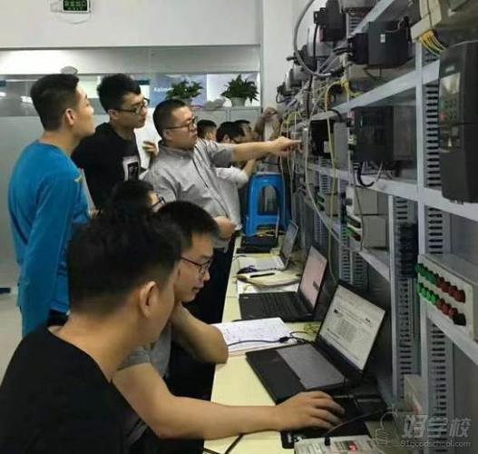 plc编程培训学校哪家好(plc编程培训学校哪家好一点)