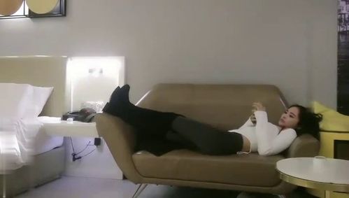 武林美妇娇呻浪吟双修(西西游戏网穿越火线)