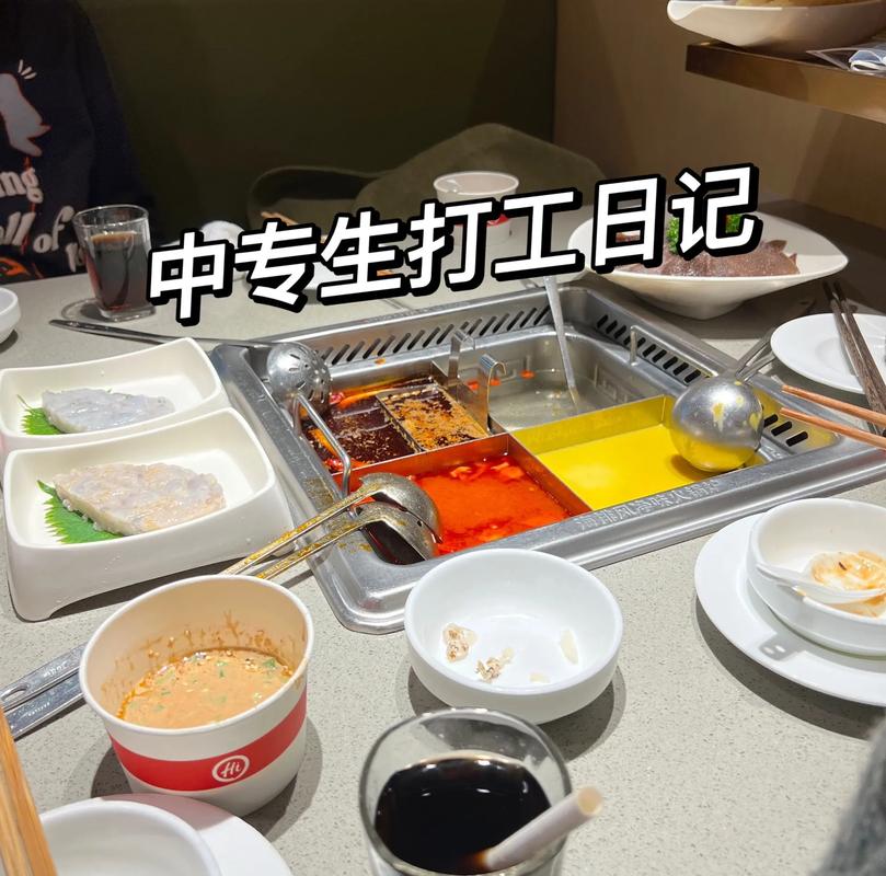 瘦身游泳课12话免费看(叔叔的成品店打工日记)