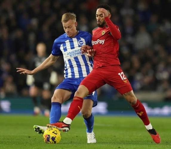 竞彩周二005-卢顿vs阿森纳(顿涅茨克和卢甘斯克还踢乌甲么)