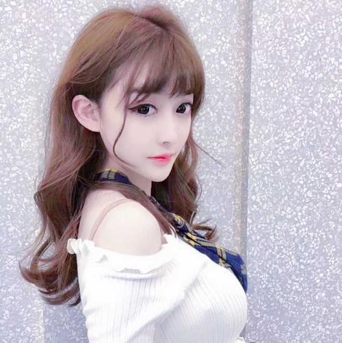 亲爱的老师韩国5看的电影(秦老头大战秦丽娟无删节)