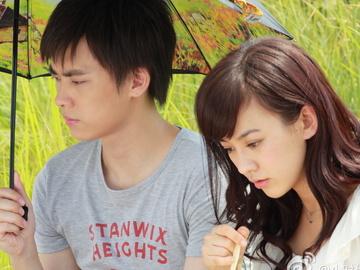 小时代之折纸时代电视剧(小乌酱黑白双丝脚足在线看)