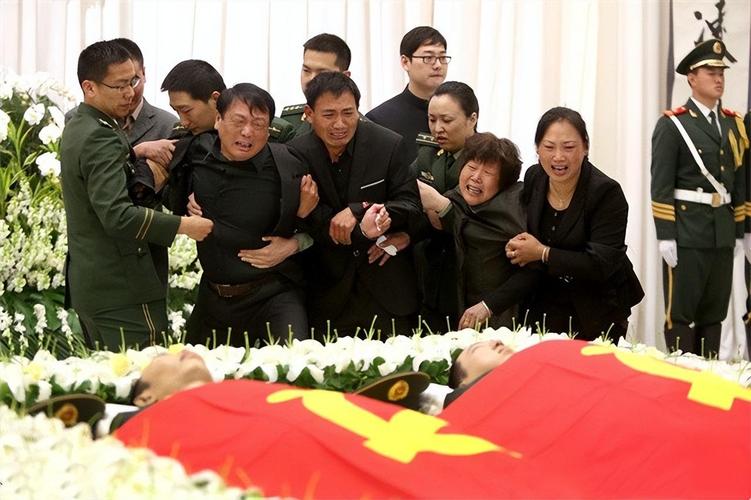 顶开妈妈的生命之门全文免费