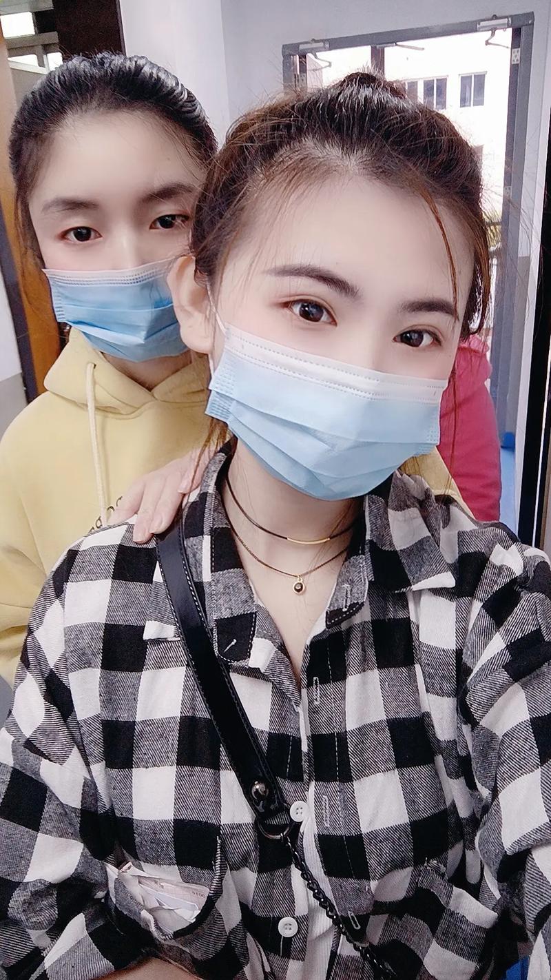 闺蜜说他男朋友的特别大(贵州6频道在线回放)