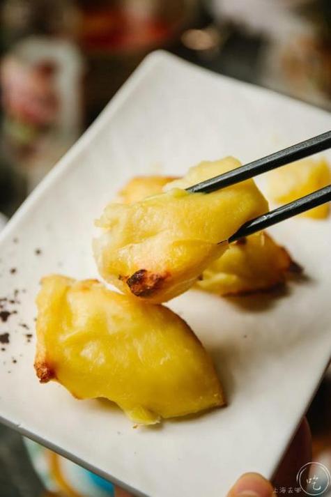 腿再张大一点就可以吃扇贝了(腿张大点我就可以吃到扇贝了)