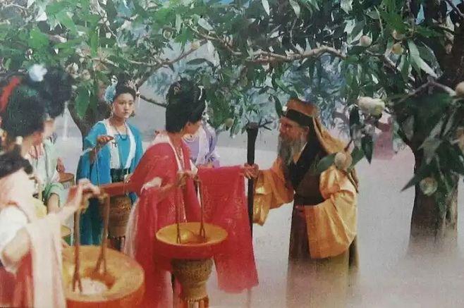 七仙女欲春古装电影(骑在突出的木棒上吃饭JOY) 七仙女欲春古装电影(骑在突出的木棒上吃饭JOY)