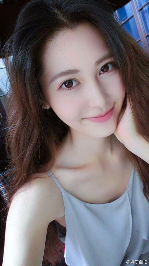 我就蹭蹭不进去娱乐圈po(我可以稍微放进你里面吗校园)