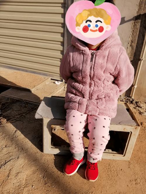 封先生的人鱼小娇夫(夫妇野外交换全过程)