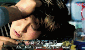 把舌头伸进她腿间花缝电影(把跳d放在里面坐公交车白月)