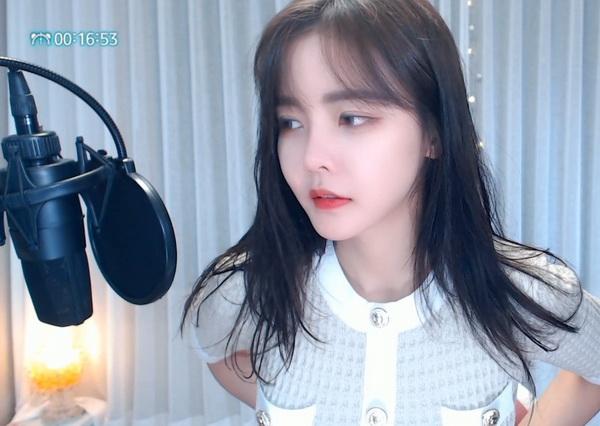 精东传媒VS天美传媒电影(精品VPSWINDOWS好妈妈)