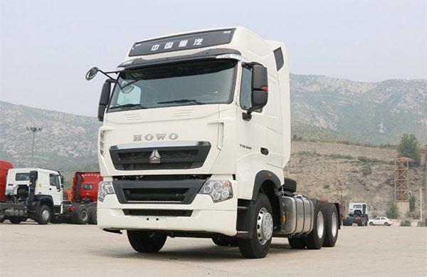 老旺的大肉蟒进进出出第120(老周和赵青在货车里)