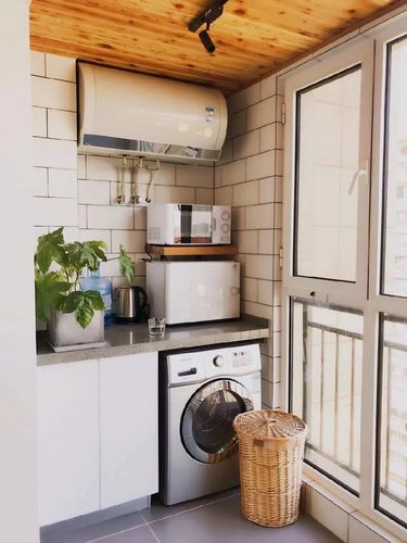 温暖叶非墨做肉段阳台是哪一集(翁公粗大小莹第一章)