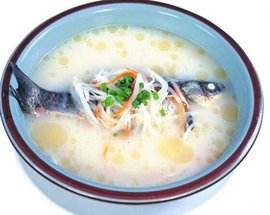 产妇鲫鱼汤